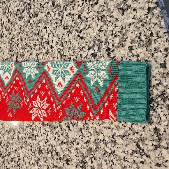 33 DEGREES LLAMA SEQUINED  UGLY CHRISTMAS SWEATER. SIZE MEDIUM. - Picture 7 of 7
